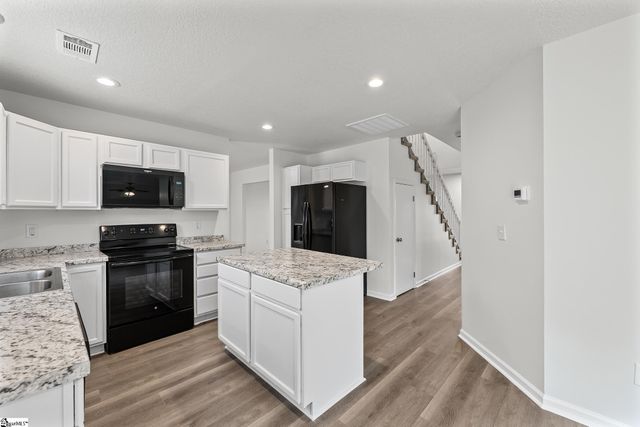 156 Faulkner Circle, Greer, SC 29651