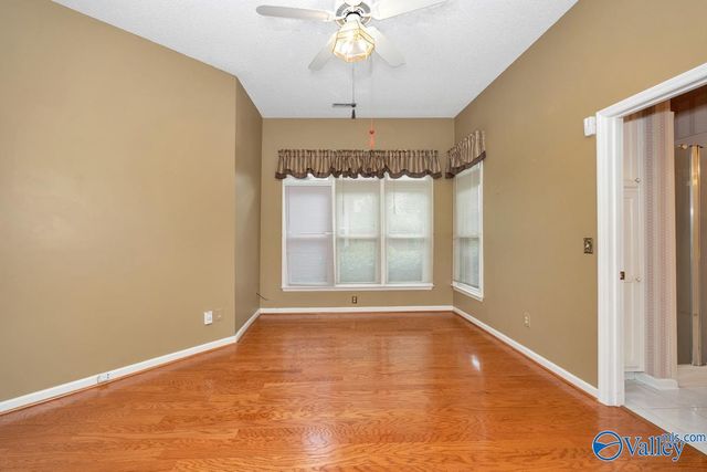 1809 Edgemere Court SE, Huntsville, AL 35803