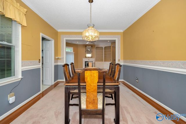 1809 Edgemere Court SE, Huntsville, AL 35803