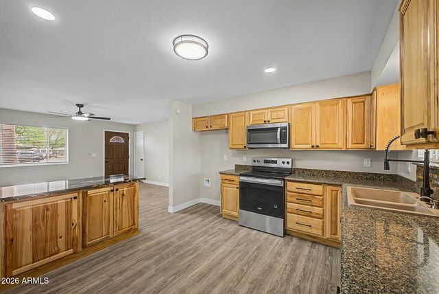 18036 N VILLA RITA Drive, Phoenix, AZ 85032