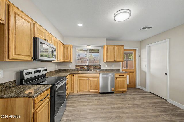 18036 N VILLA RITA Drive, Phoenix, AZ 85032