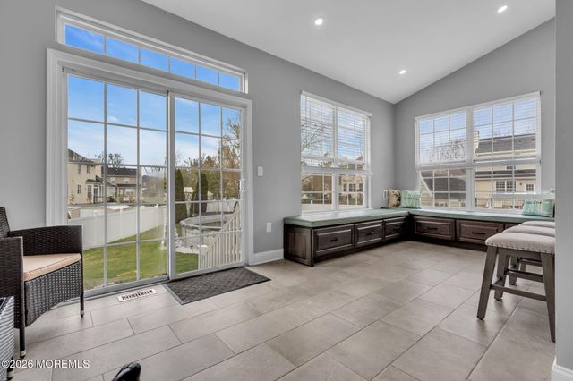 6 Scarborough Drive, Jackson, NJ 08527