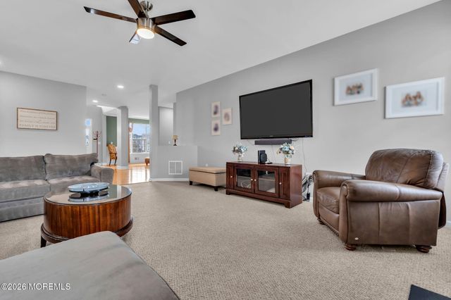 6 Scarborough Drive, Jackson, NJ 08527