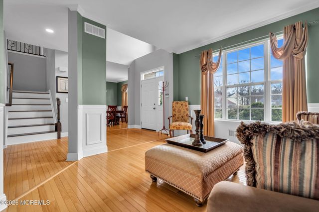 6 Scarborough Drive, Jackson, NJ 08527