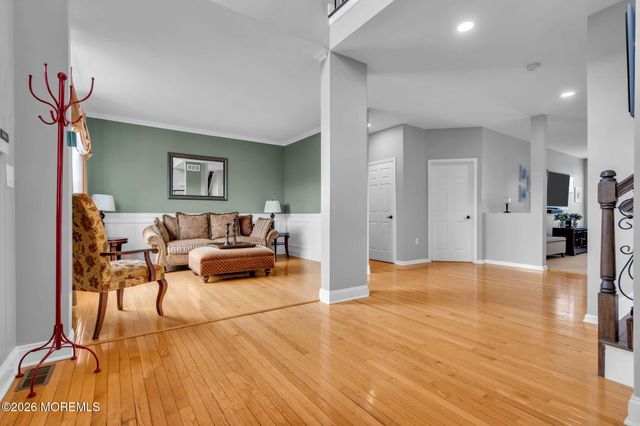 6 Scarborough Drive, Jackson, NJ 08527