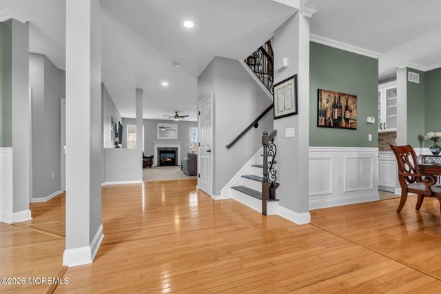 6 Scarborough Drive, Jackson, NJ 08527