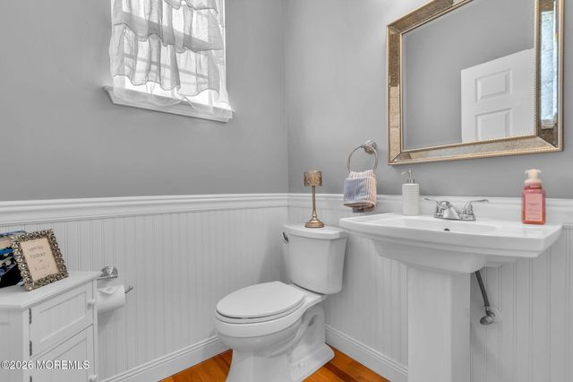 6 Scarborough Drive, Jackson, NJ 08527