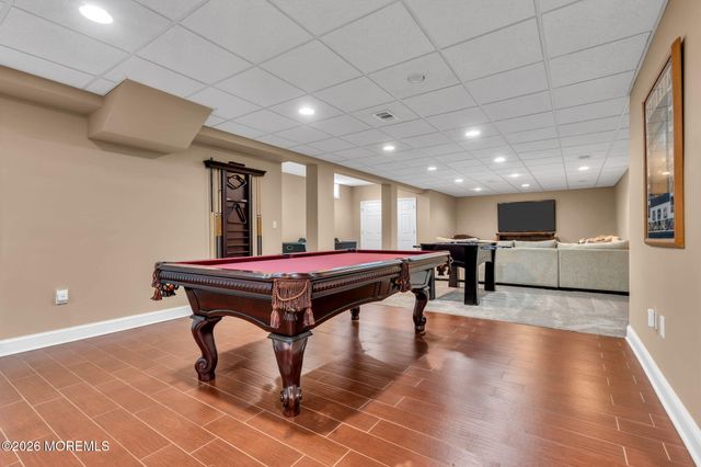 6 Scarborough Drive, Jackson, NJ 08527