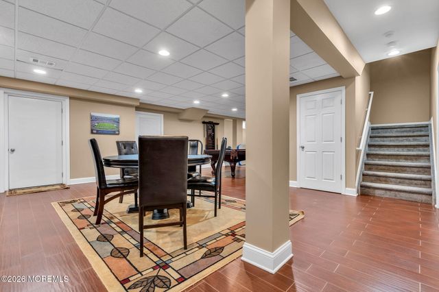 6 Scarborough Drive, Jackson, NJ 08527