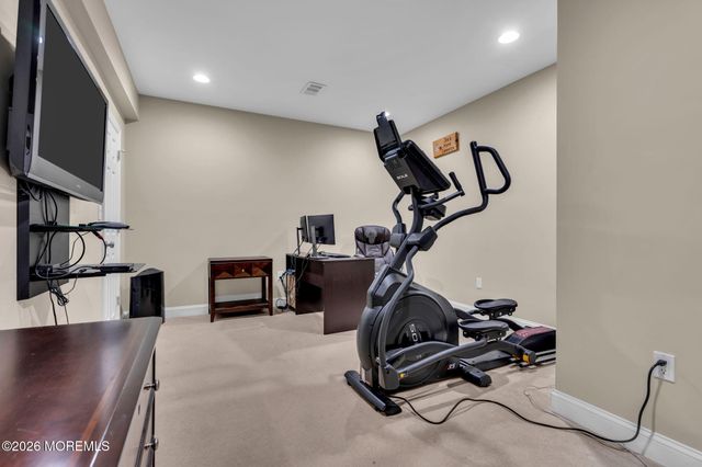 6 Scarborough Drive, Jackson, NJ 08527