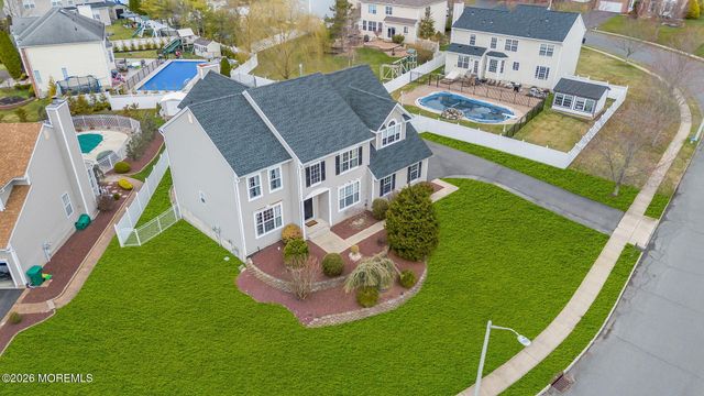 6 Scarborough Drive, Jackson, NJ 08527