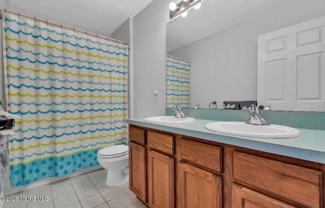 6 Scarborough Drive, Jackson, NJ 08527