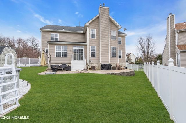 6 Scarborough Drive, Jackson, NJ 08527