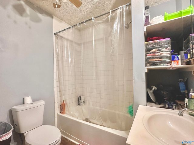 201 Ohio Avenue SE, Hanceville, AL 35077