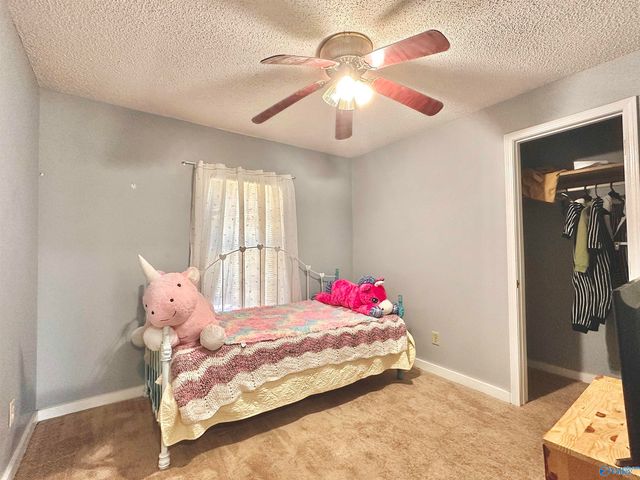 201 Ohio Avenue SE, Hanceville, AL 35077