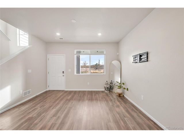 11424 W Belleview Dr, Littleton, CO 80127