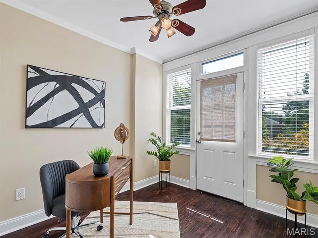 3957 Shaw Boulevard, St Louis, MO 63110