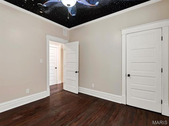 3957 Shaw Boulevard, St Louis, MO 63110