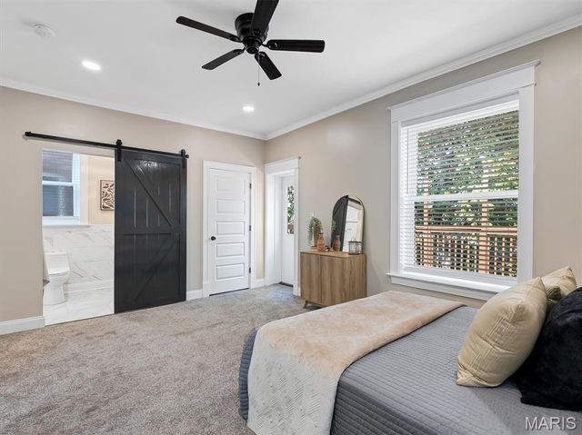 3957 Shaw Boulevard, St Louis, MO 63110