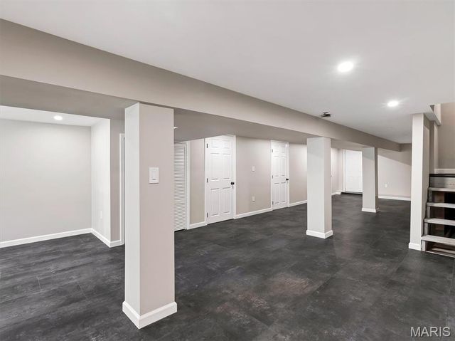 3957 Shaw Boulevard, St Louis, MO 63110