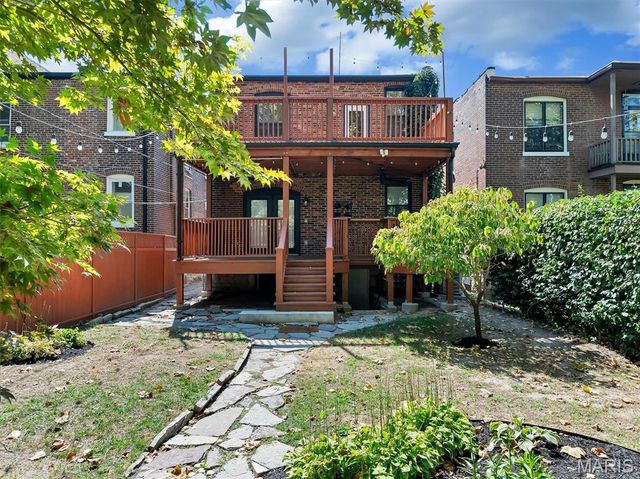 3957 Shaw Boulevard, St Louis, MO 63110