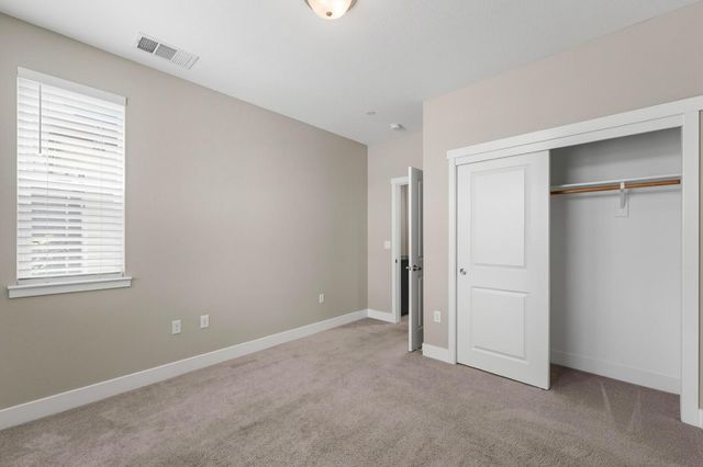 18173 Broadwell Ct, Lathrop, CA 95330