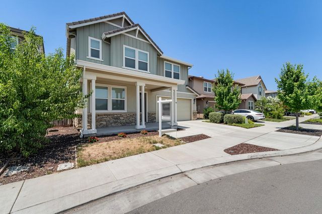 18173 Broadwell Ct, Lathrop, CA 95330