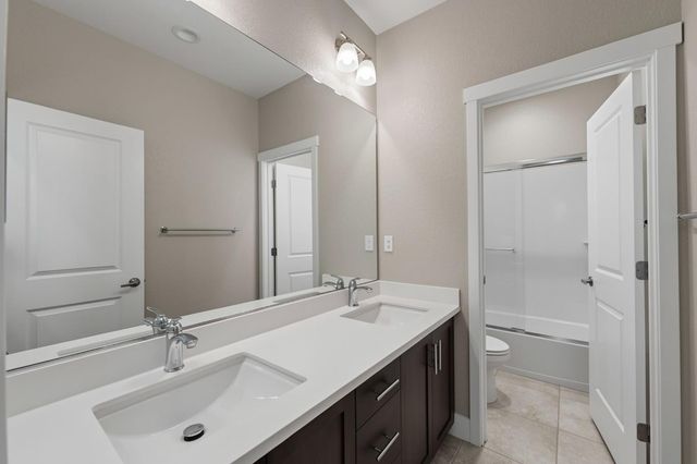 18173 Broadwell Ct, Lathrop, CA 95330