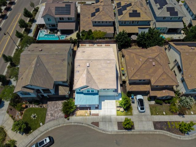 18173 Broadwell Ct, Lathrop, CA 95330