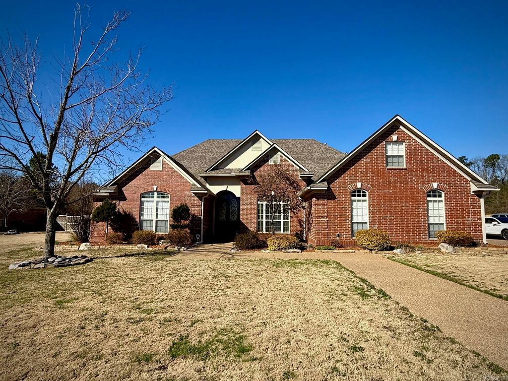 179 Chinook Drive, Hot Springs, AR 71913