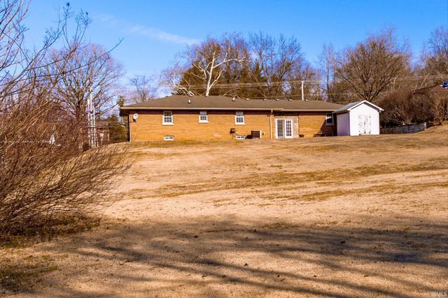 110 W Mount Pleasant Road, Evansville, IN 47711