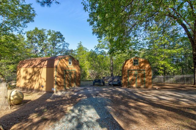 3830 Dogwood Pass Rd, Mokelumne Hill, CA 95245