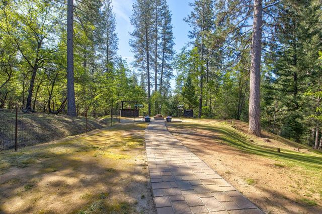 3830 Dogwood Pass Rd, Mokelumne Hill, CA 95245