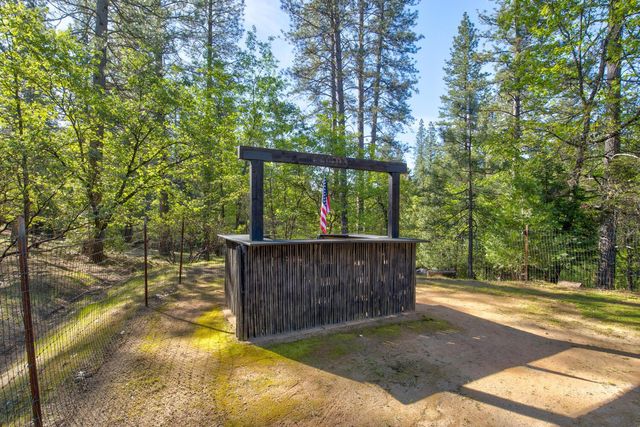 3830 Dogwood Pass Rd, Mokelumne Hill, CA 95245