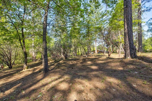 3830 Dogwood Pass Rd, Mokelumne Hill, CA 95245