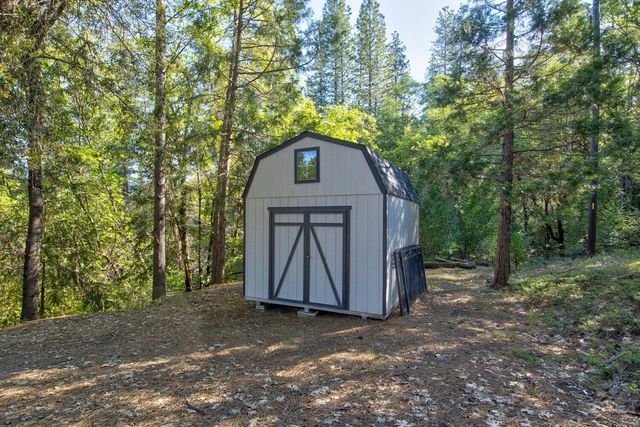 3830 Dogwood Pass Rd, Mokelumne Hill, CA 95245