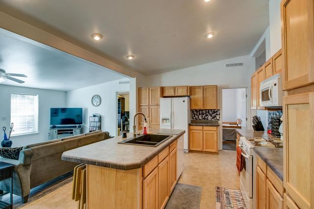 3830 Dogwood Pass Rd, Mokelumne Hill, CA 95245