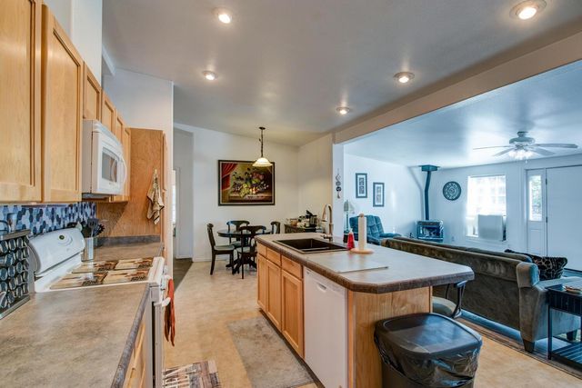 3830 Dogwood Pass Rd, Mokelumne Hill, CA 95245