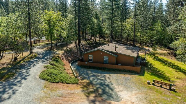 3830 Dogwood Pass Rd, Mokelumne Hill, CA 95245