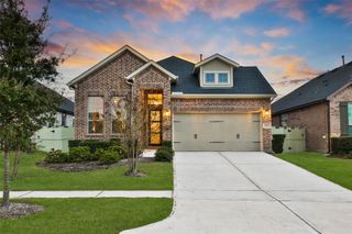 10235 Bayou Oaks Drive, Conroe, TX 77385