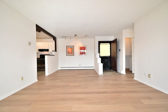 155 Calle Ojo Feliz P, Santa Fe, NM 87505