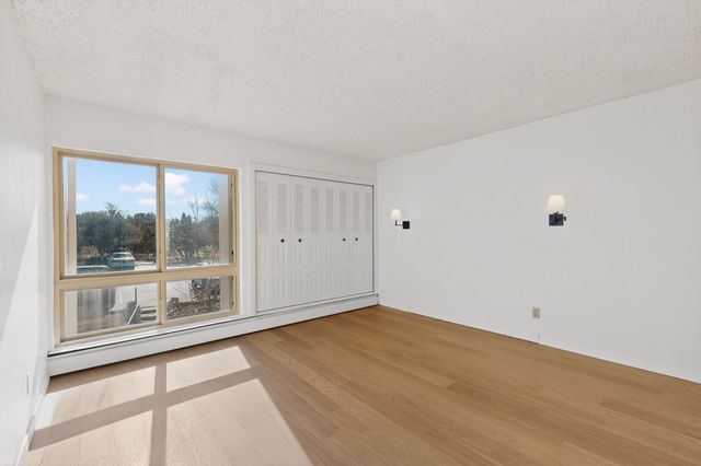 155 Calle Ojo Feliz P, Santa Fe, NM 87505