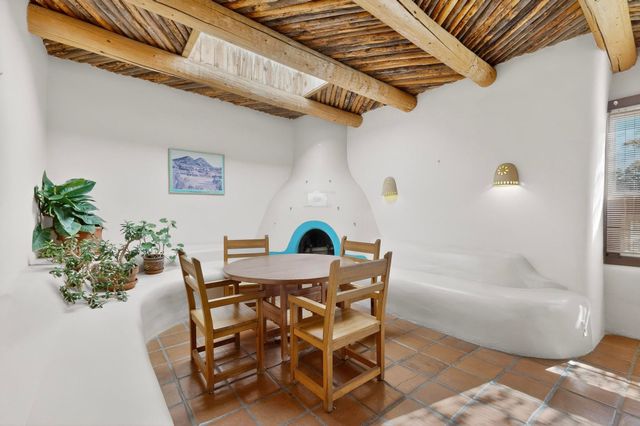 155 Calle Ojo Feliz P, Santa Fe, NM 87505