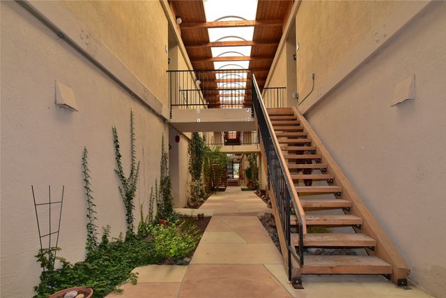 155 Calle Ojo Feliz P, Santa Fe, NM 87505