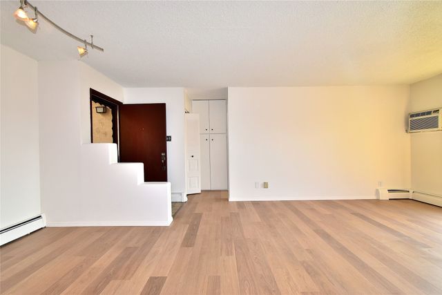 155 Calle Ojo Feliz P, Santa Fe, NM 87505