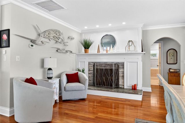 2540 E BAY ISLE DRIVE SE, St Petersburg, FL 33705