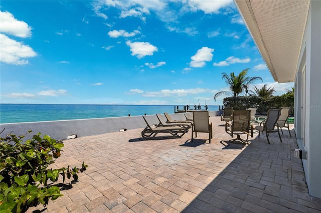 2540 E BAY ISLE DRIVE SE, St Petersburg, FL 33705