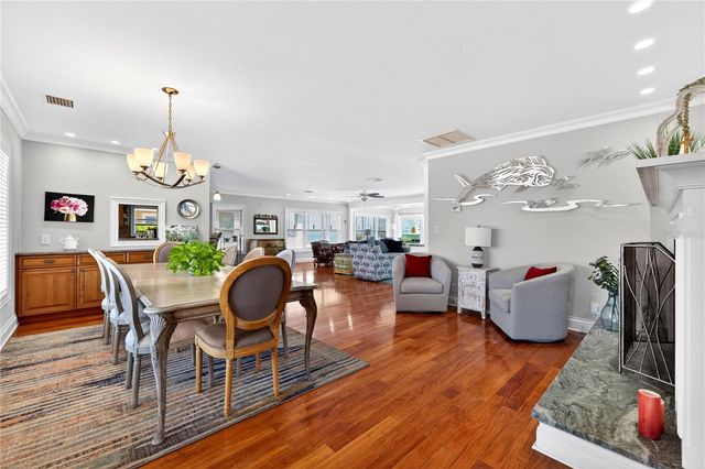 2540 E BAY ISLE DRIVE SE, St Petersburg, FL 33705