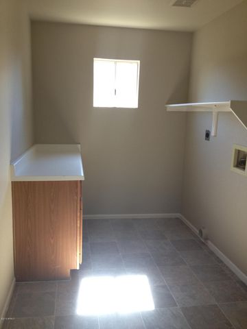 7705 W San Miguel Avenue, Glendale, AZ 85303