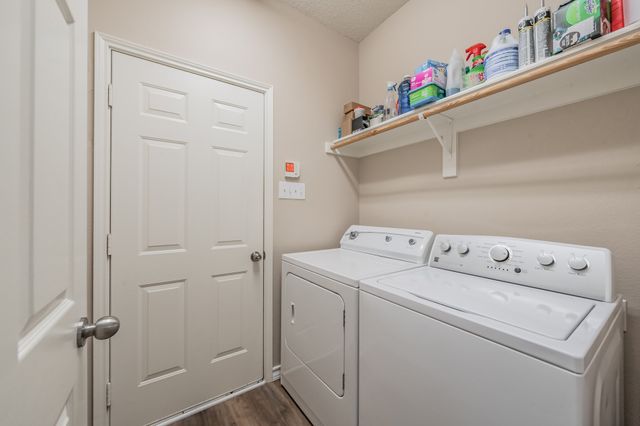 4832 Park Brook Drive, Fort Worth, TX 76137